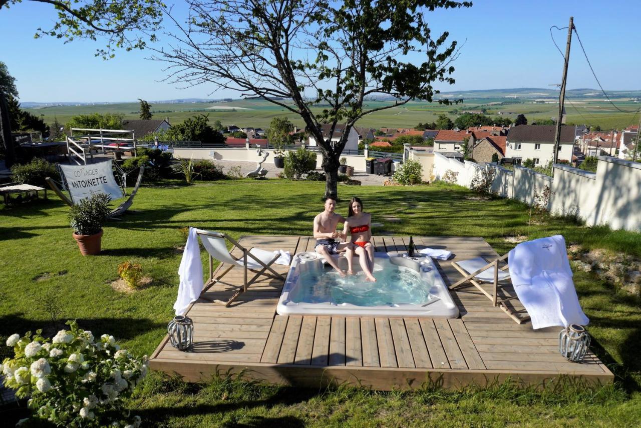 Cottages Antoinette Chigny-les-Roses Exterior foto